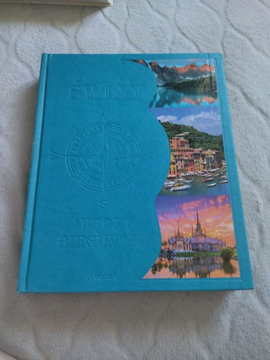 Świat między biegunami atlas