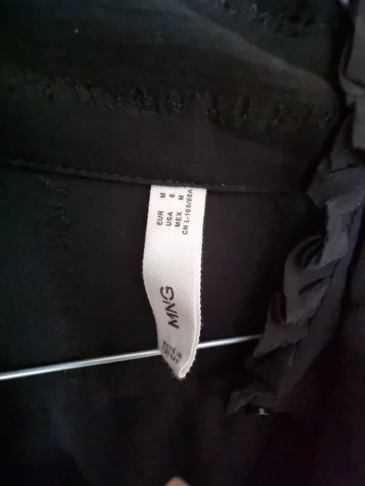 Camisa preta Mango