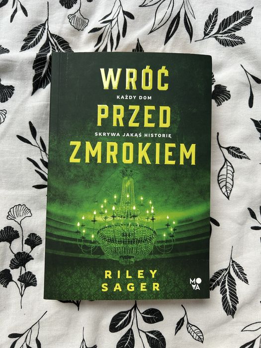 Wróć przed zmrokiem Riley Sager