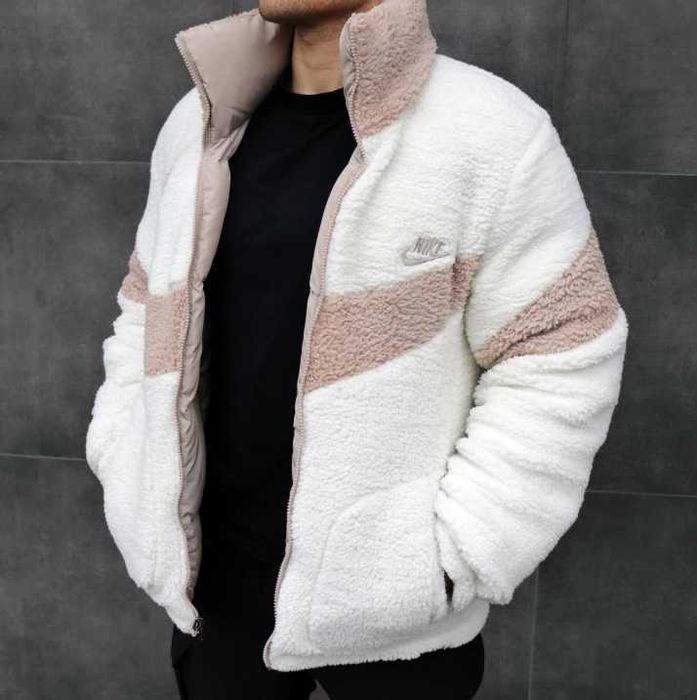 Двосторонній пуховик Nike Бежевий Пуховик тедди беж до -25