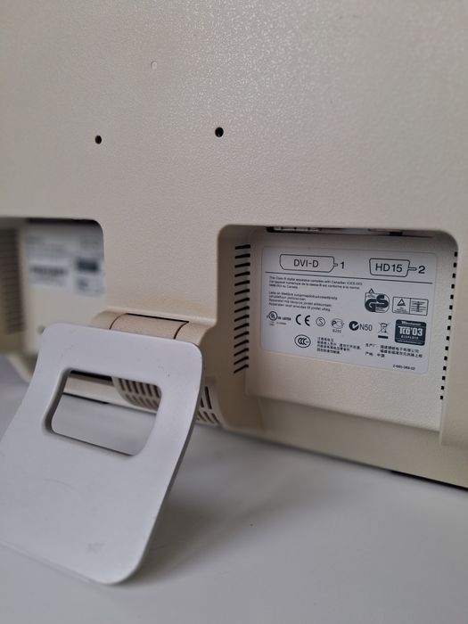 Монитор Sony SDM-E96D