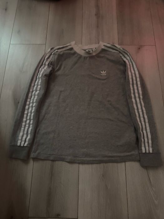 Лонгслив Adidas сірий