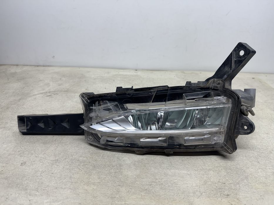 Противотуманка птф Левая Lexus NX f-sport