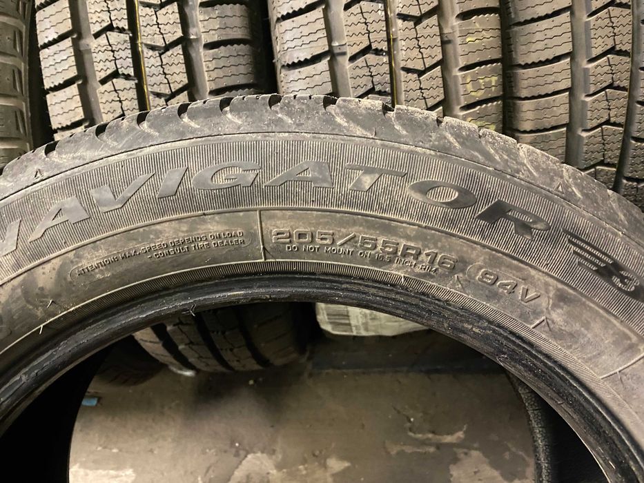 205/55R16 Cztery używane opony całoroczne Dębica