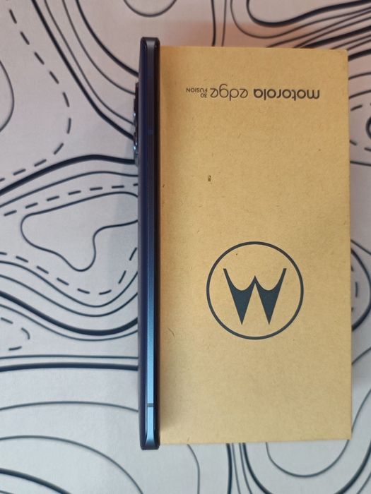 Moto edge 30 fusion