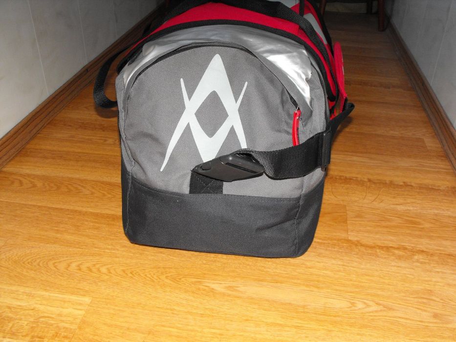 Сумка спортивная дорожная VOLKL 75*35см Швейцария