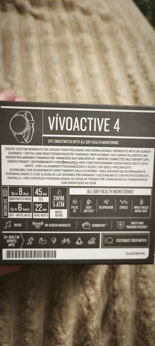 Продам годинник Garmin Vivoactive 4