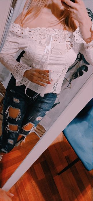 Bluzeczka boho z odkrytymi ramionami