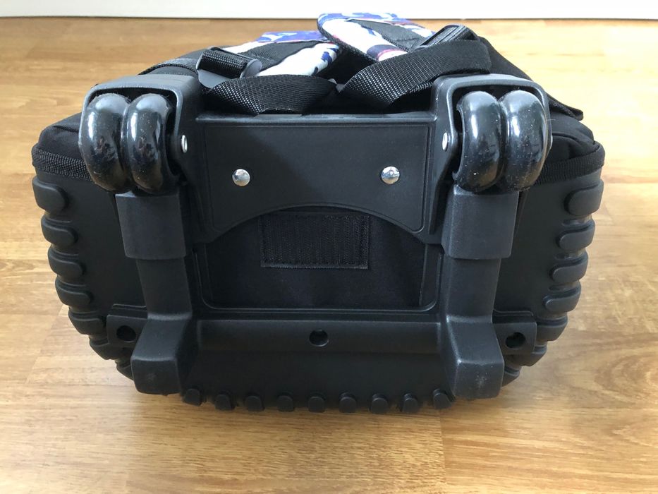 Mochila escolar com rodas nova