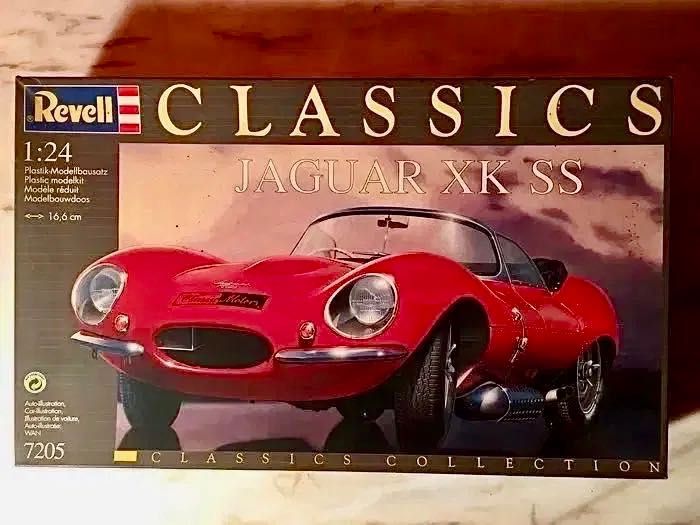JAGUAR XK SS 1957 - maquete Revell Classics - escala 1/24