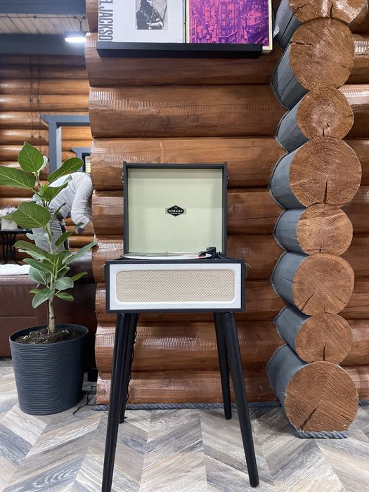 Подобово будинок з чаном та сауною біля озера і лісу Koshara_chalet