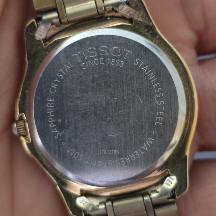 Годинник tissot чоловічий.