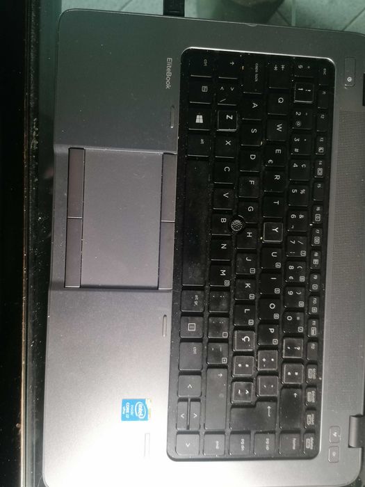 Portatil HP EliteBook 840 (Intel i7 8/250GB)