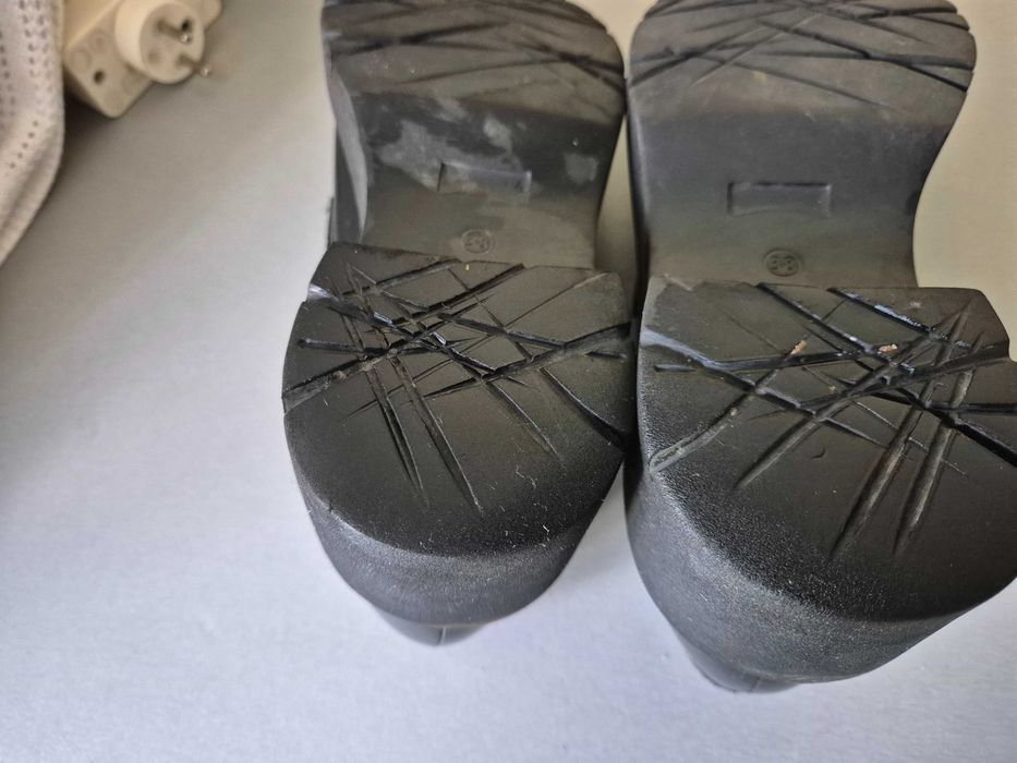 Półbuty damskie, Camper MILAH czarne. 38