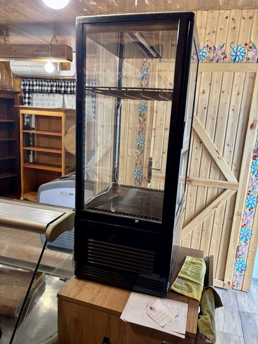 Sprzedam witryne chlodniczą/ lodowkę