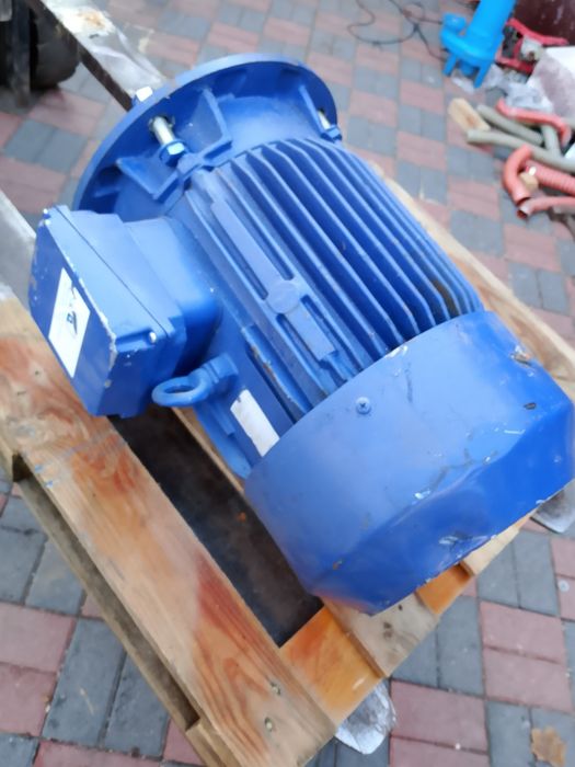 Silnik KSB 11 kw Nowy