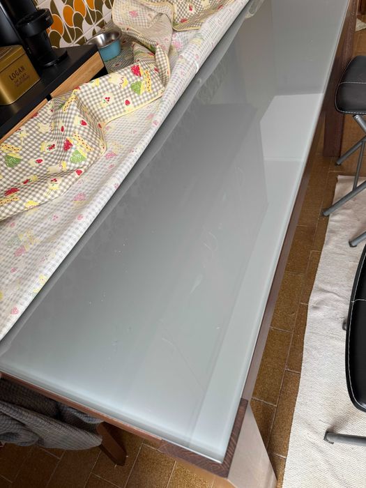 Mesa de jantar 150cm x 90cm