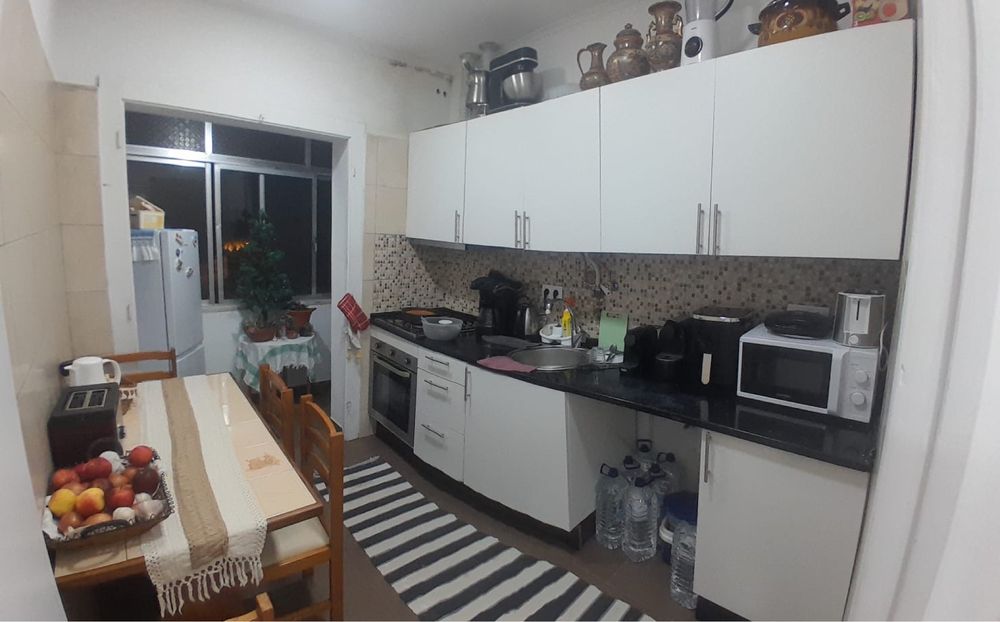 Quarto para casal 500€ e solteiro 400€