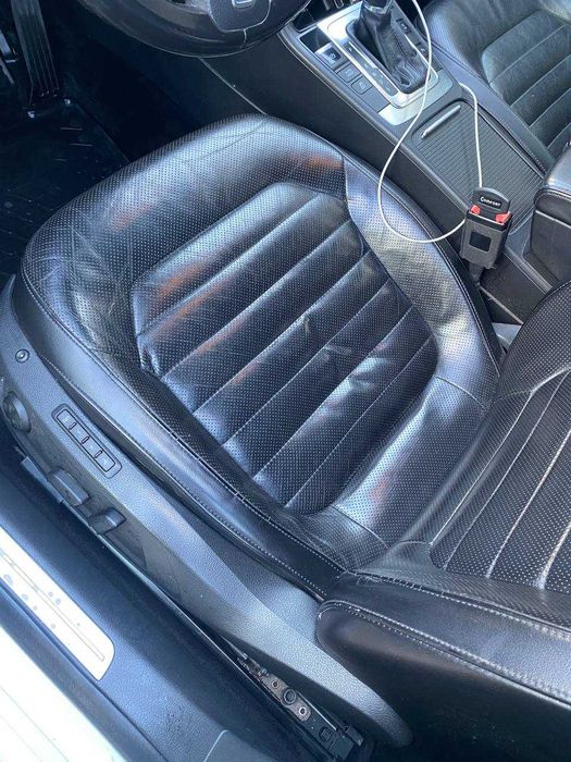 Продам Volkswagen Passat 2012  2.0 Diasel универсал топовой комплектации