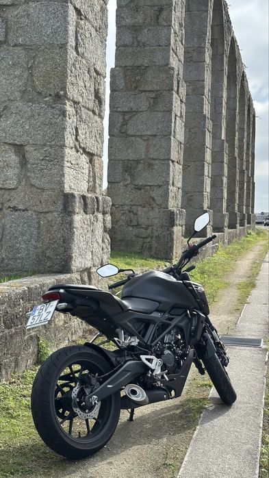 Hond cb125R  2025 usada