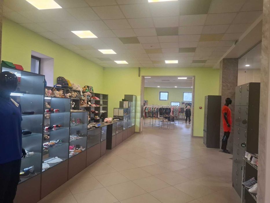 Пропонуємо в оренду торгові площі в ТРЦ 