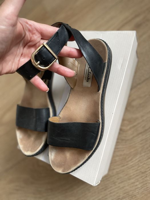 Босоніжки  Clarks