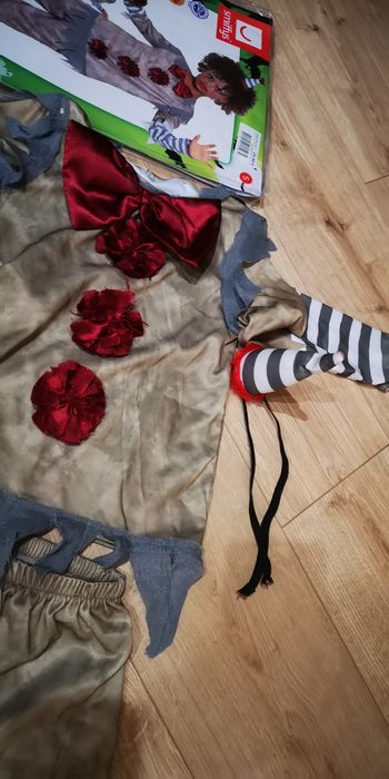 Fato palhaço assassino