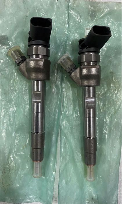 BMW  форсункі 0445111009,8579236
