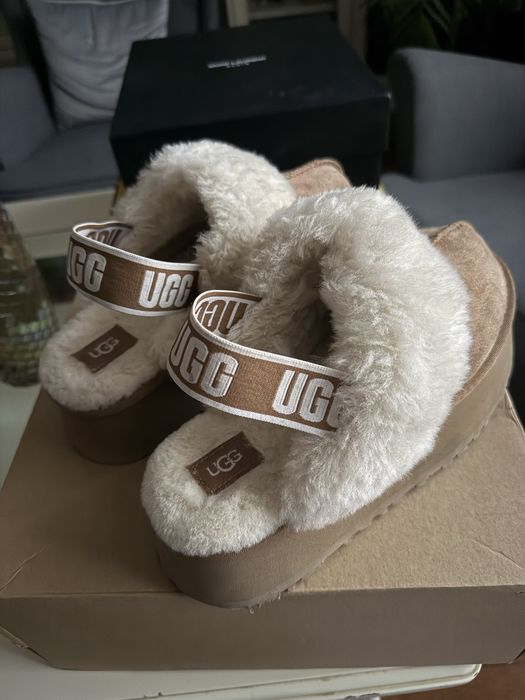 UGG оригинал. На 38,5 разм. Женские угги.