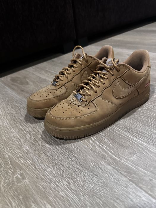 Nike Air Force Supreme