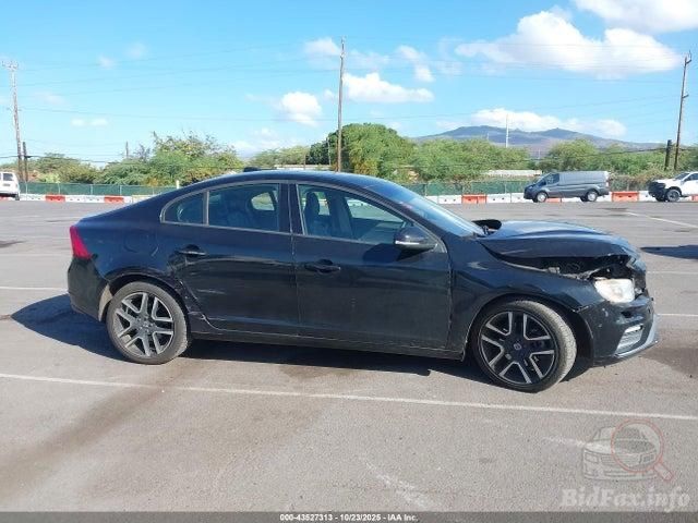 Volvo S60 2016 2.0 в Києві