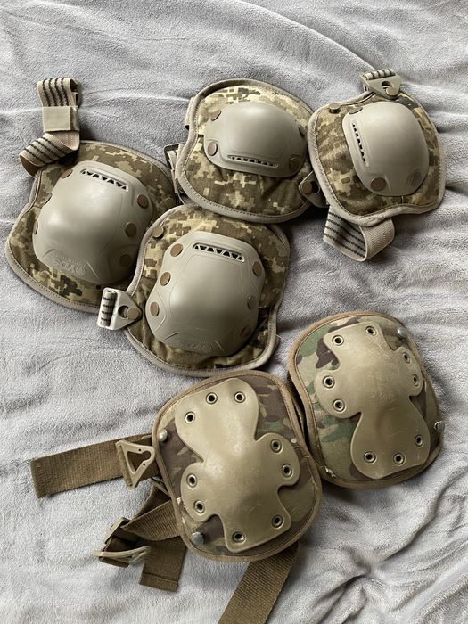 Наколінники і налокітники британські