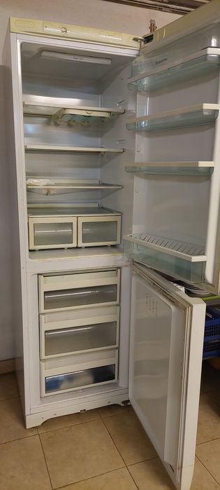 Frigorífico em bom estado