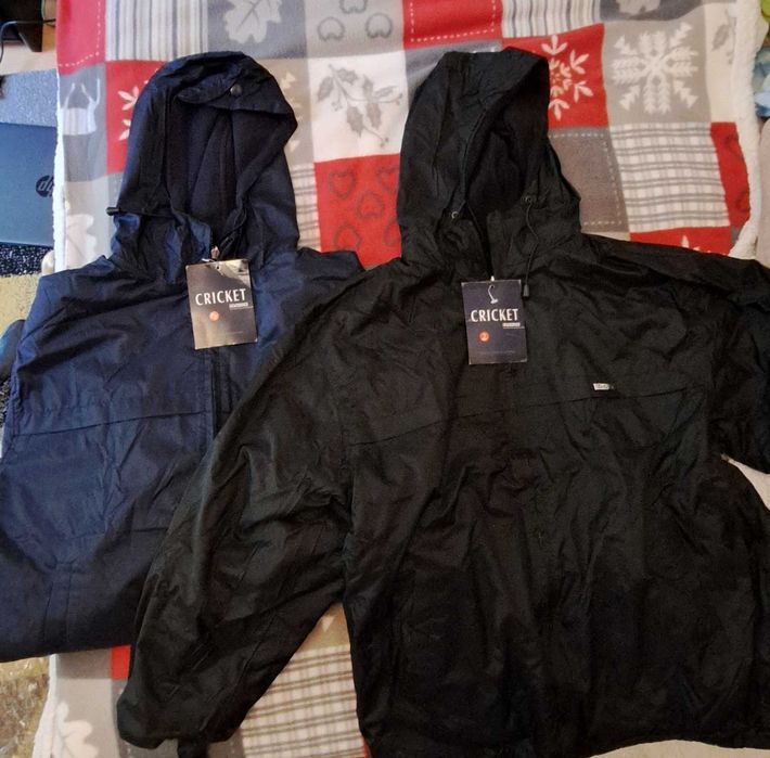 На подарок женщине КУРТОЧКА ветровка на флисе М, L