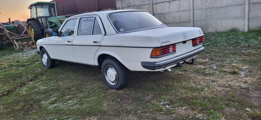 Mercedes 123 240D 1983r Pleszew • OLX.pl