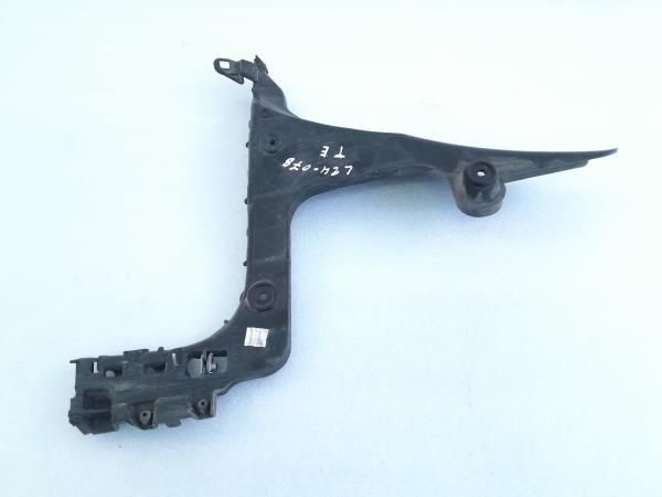 Guia de pára-choques trás direita AUDI A3 Sportback (8PA)