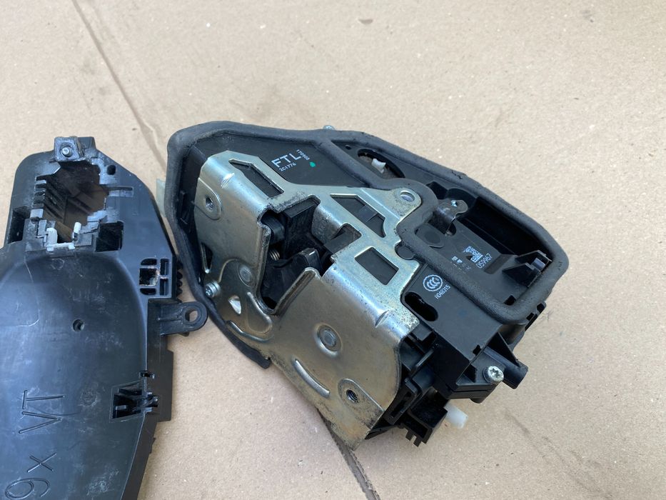 Zamek Drzwi Lewy Przód BMW E60 E61 E63 E64 E65 E66 E70 E71 E90 E91 E92