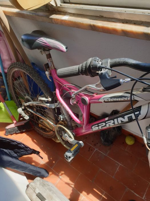 Bicicleta dupla suspensão