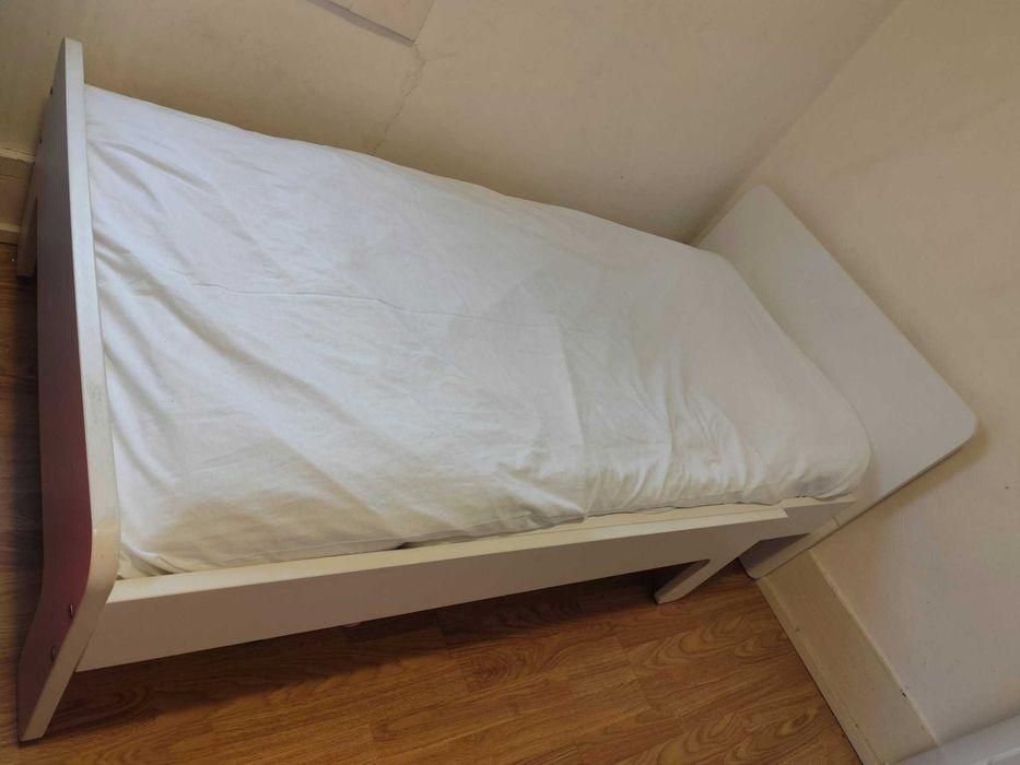 Cama extensível criança IKEA