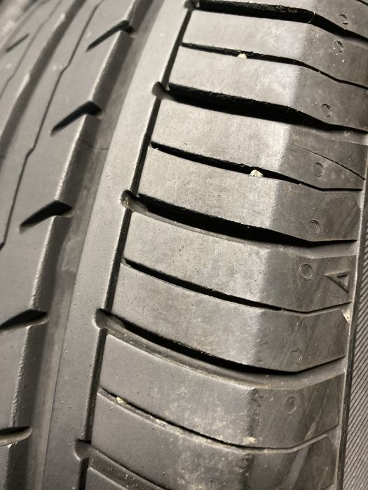 205/60r16 92H Yokohama Bluearth-Es ES32