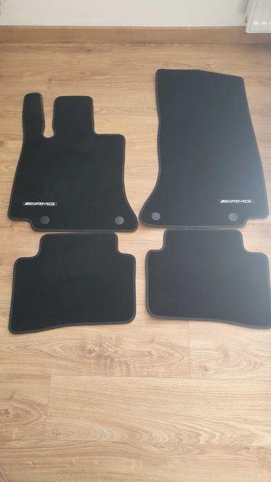 Dywaniki welurowe Oryginał Mercedes Klasa C W206 AMG