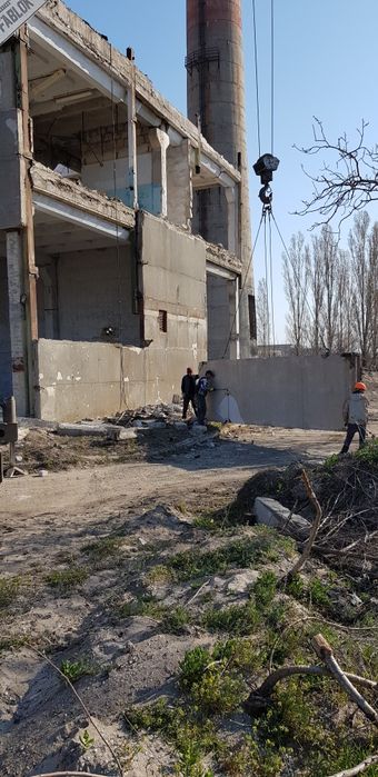 Плиты канальные  дорожные