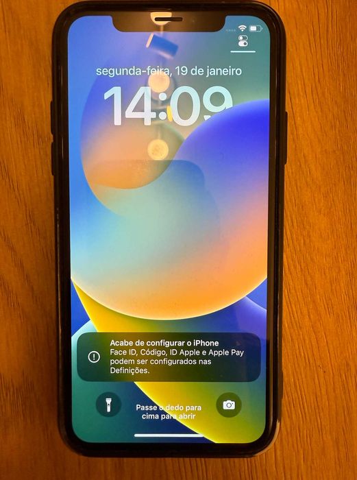 VENDO PACK COMPLETO - Iphone X 256gb+EastPack+Rayban+Camisola Futebol