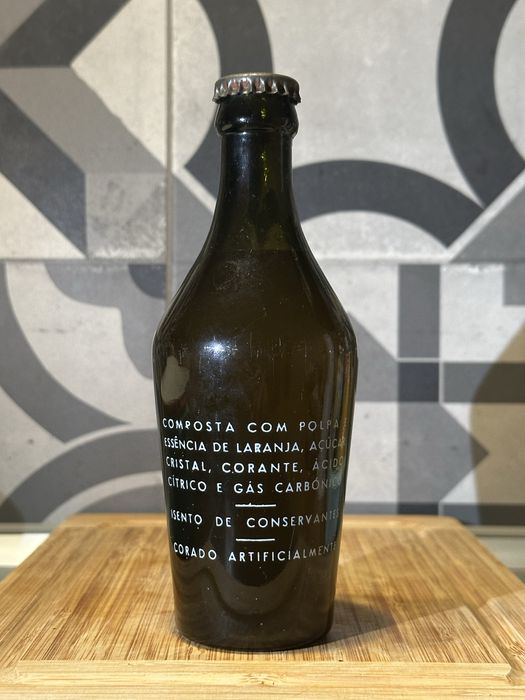 Garrafa pirogravada Refrigerantes JAL Serpa selada