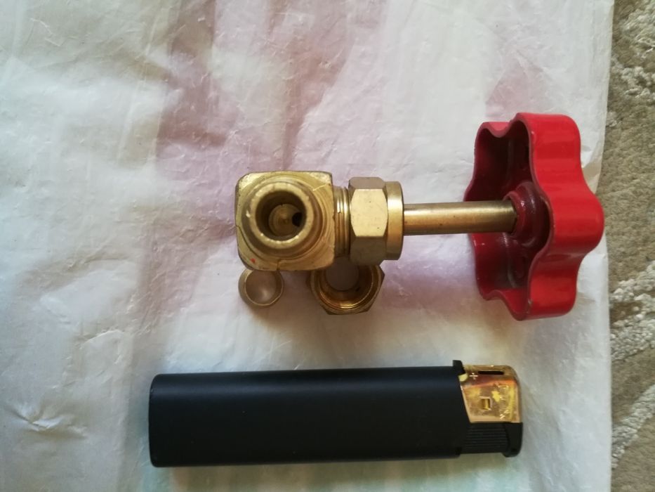 Вентиль латунный. Новый.