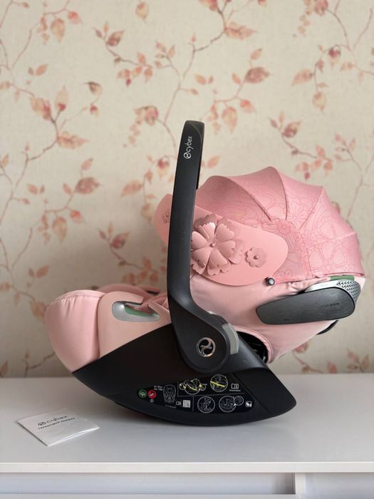 Автокріслa Cybex Cloud Т Urban Mobility Sepia Black, Mirage Grey