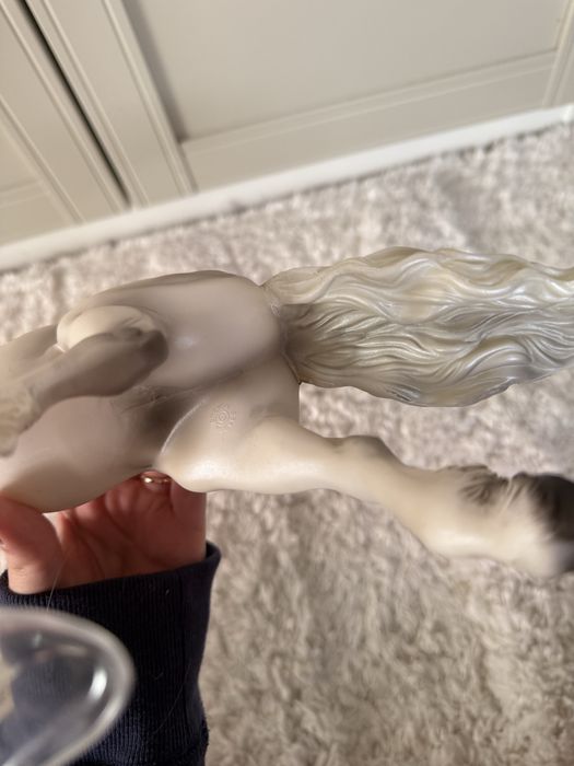 Figurka model kolekcjonerski kolekcjonerska koń konik zwierzęta