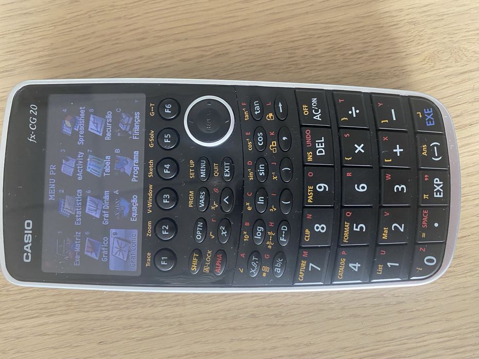 Calculador CASIO fx-CG 20