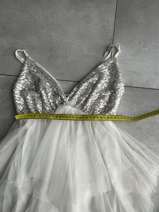 Zmyslowa elegancka cekiny sukienka