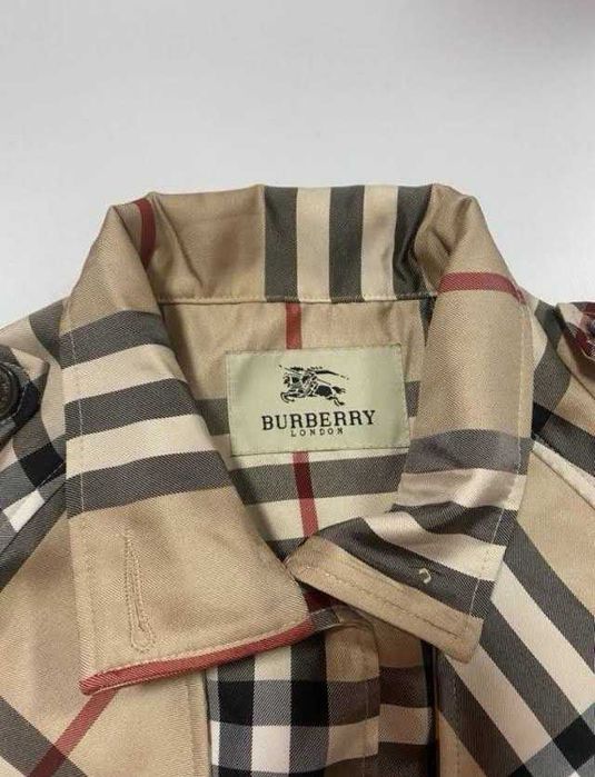 Тренч плащ Burberry